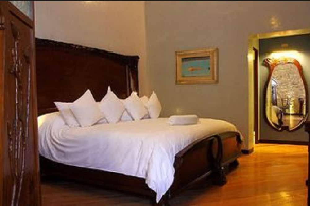 Casona De La Republica Hotel Boutique & Spa เกเรตาโร ภายนอก รูปภาพ