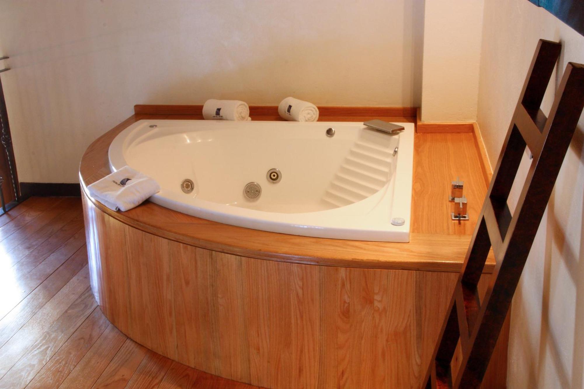 Casona De La Republica Hotel Boutique & Spa เกเรตาโร ภายนอก รูปภาพ