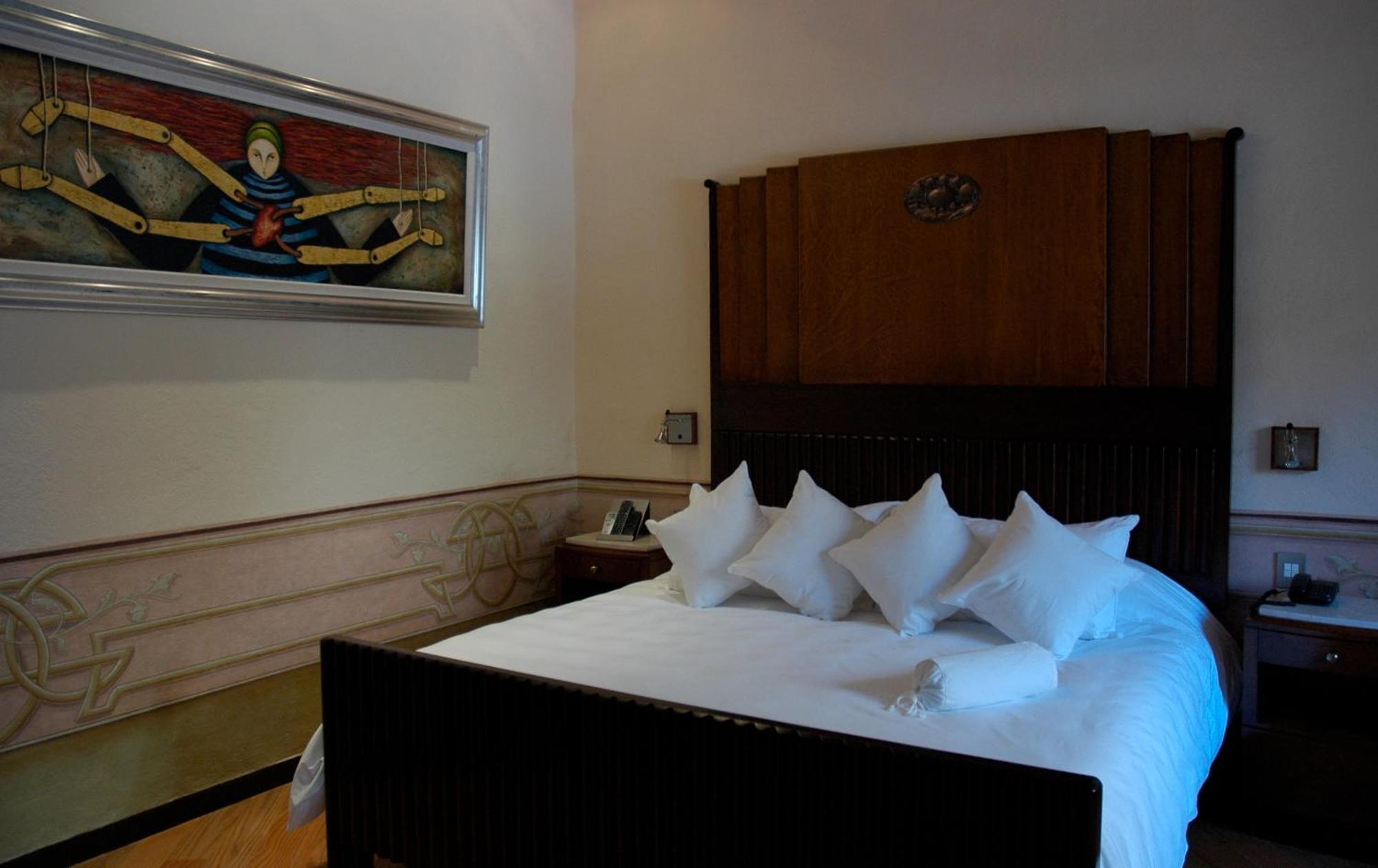 Casona De La Republica Hotel Boutique & Spa เกเรตาโร ภายนอก รูปภาพ
